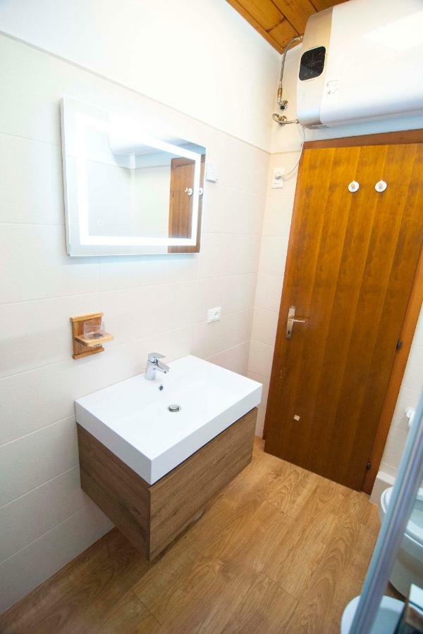 Ferienwohnung La Mansarda Di Emma Pinzolo Exterior foto
